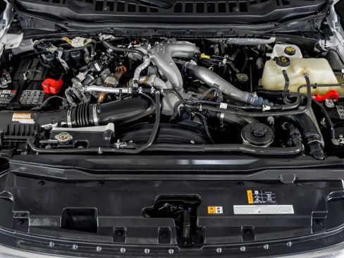 Used 2024 Ford F350 Lariat w/ FX4 Off-Road Package image 48