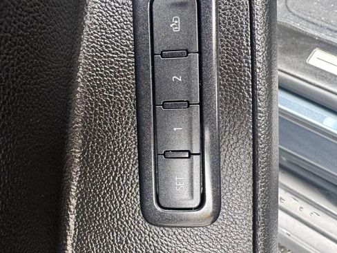 Used 2019 Chevrolet Tahoe LT AWD/4WD image 12