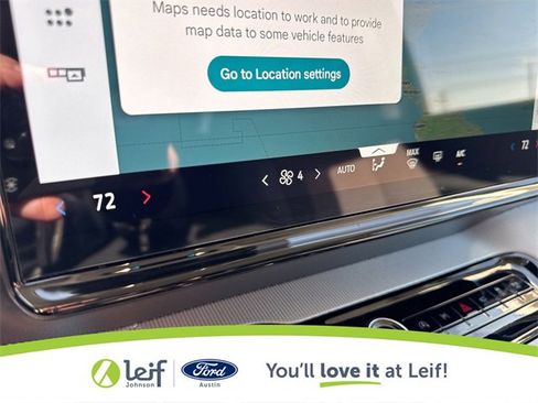 Used 2025 Ford Expedition Active image 21