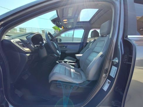 Used 2017 Honda CR-V Touring image 16
