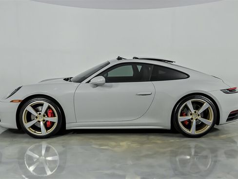 Used 2020 Porsche 911 Carrera S RWD image 7