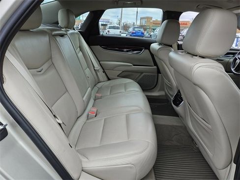 Used 2016 Cadillac XTS Luxury image 15