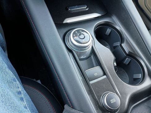 Used 2025 Ford Explorer ST-Line w/ ST-Line Street Pack image 26