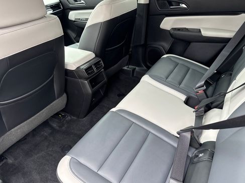 Used 2024 Honda Prologue Touring image 27