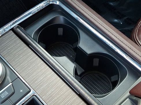 Used 2023 Ford Expedition Max Limited image 32