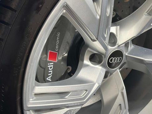 Used 2021 Audi RS 6 AWD/4WD image 23