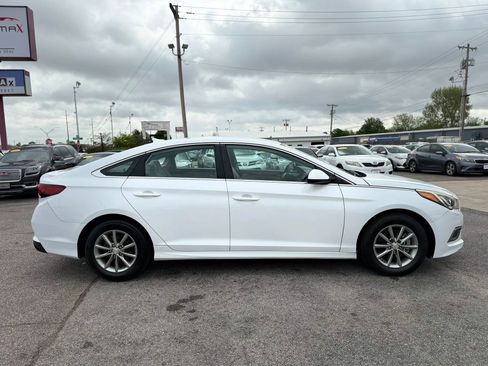 Used 2019 Hyundai Sonata SE FWD image 3