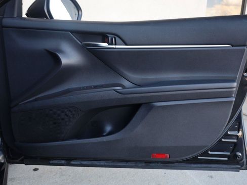 Used 2023 Toyota Camry SE w/ Convenience Package FWD image 23