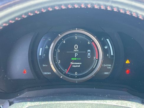 Used 2016 Lexus IS 200t 200t image 12