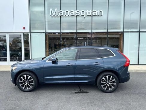 Certified 2023 Volvo XC60 B5 Core w/ Climate Package AWD/4WD image 2
