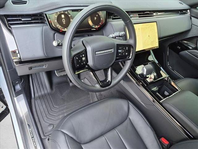New 2026 Land Rover Range Rover Sport Dynamic SE AWD/4WD image 3