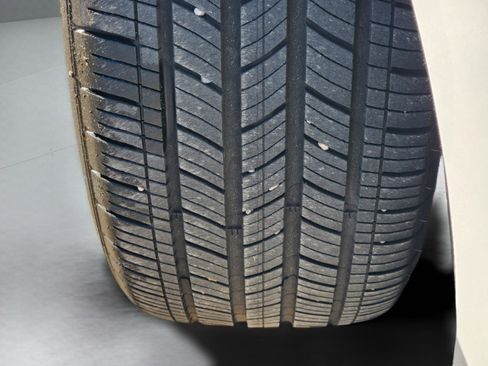 Used 2024 Lexus ES 350 350 Luxury w/ Technology Package image 40