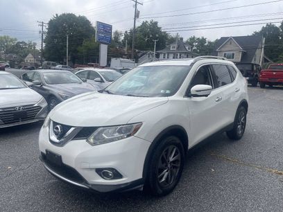 Used 2016 Nissan Rogue SL w/ SL Premium Package