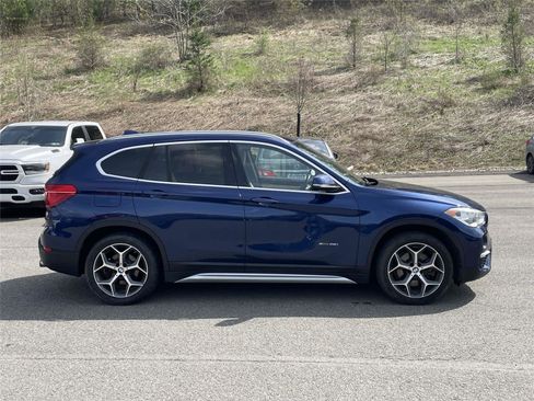 Used 2017 BMW X1 xDrive28i image 6