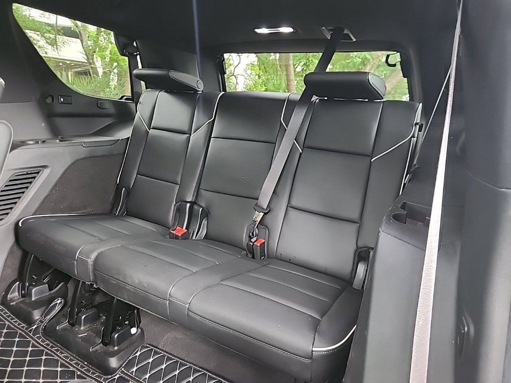 Used 2023 Cadillac Escalade Sport w/ Touring Package RWD image 4