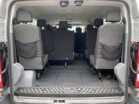 Used 2018 Ford Transit 350 XLT RWD image 27