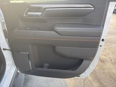 Used 2022 GMC Sierra 1500 AT4 w/ AT4 Preferred Package image 29