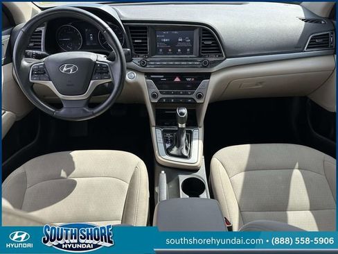Used 2018 Hyundai Elantra Value Edition FWD image 12