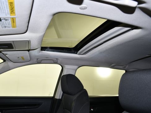 Certified 2025 Honda CR-V EX image 38