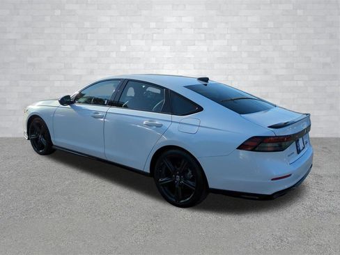 Used 2023 Honda Accord Sport image 6