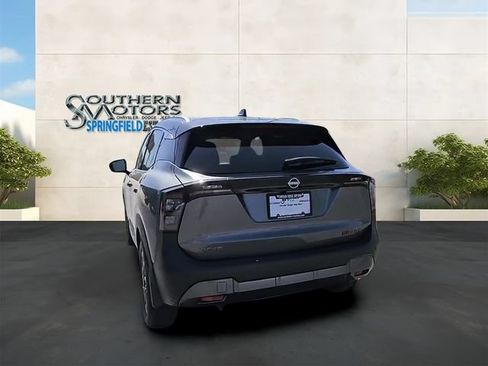 Used 2025 Nissan Kicks SR AWD/4WD image 30