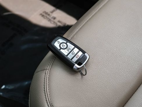 Used 2020 Ford Explorer XLT w/ Equipment Group 202A RWD image 55