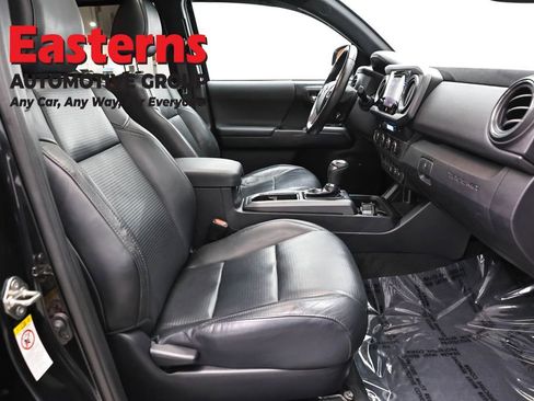 Used 2019 Toyota Tacoma TRD Sport w/ TRD Premium Sport Package image 24