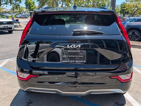 Used 2023 Kia Niro Wind FWD image 9