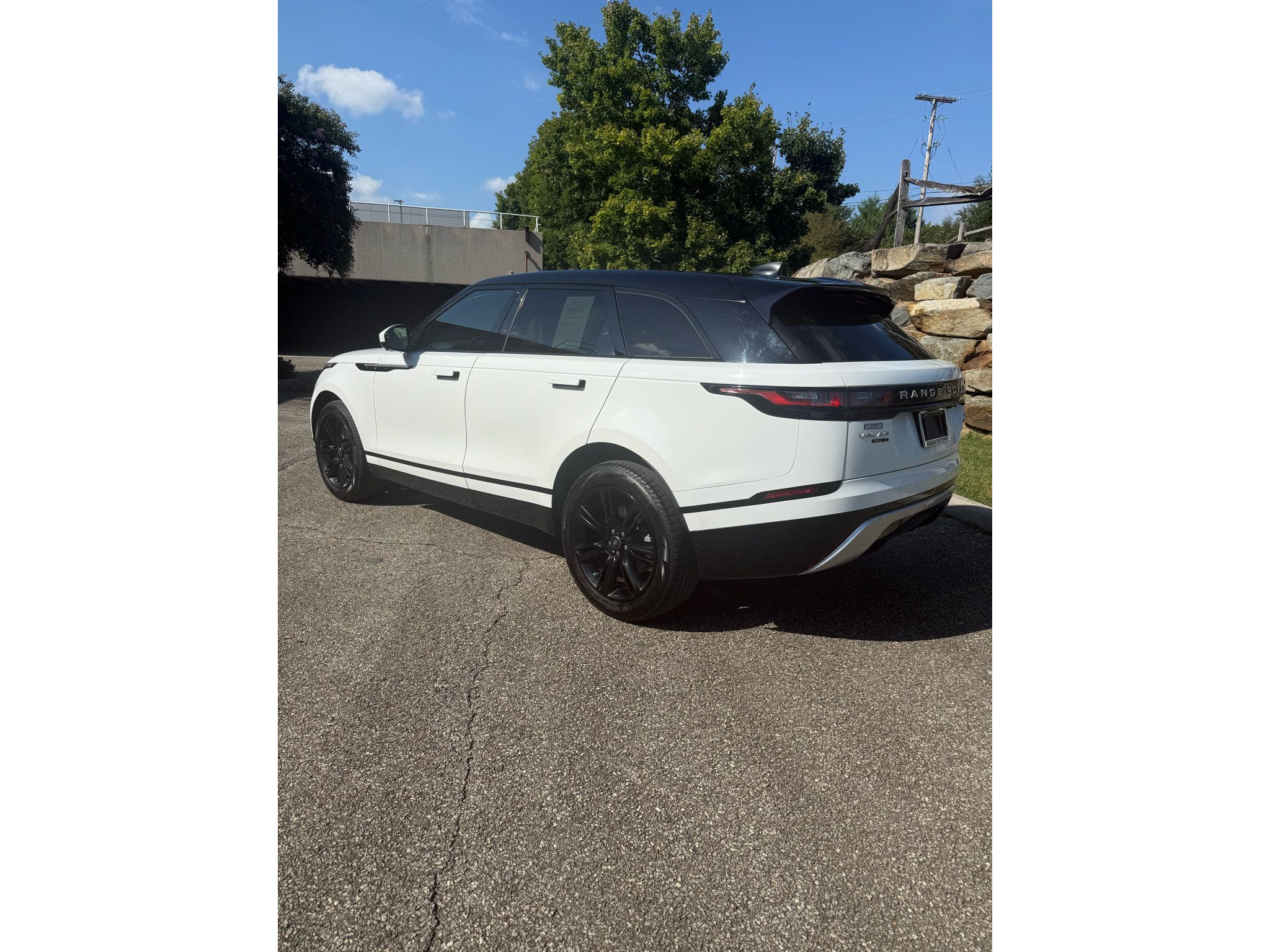 Used 2020 Land Rover Range Rover Velar S AWD/4WD image 6