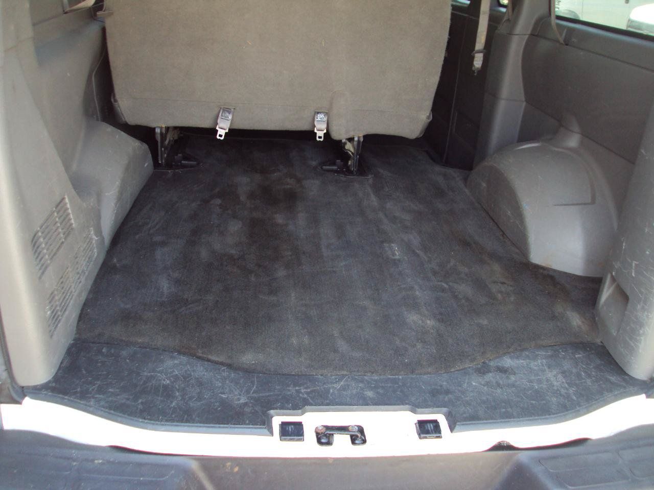 Used 2013 Chevrolet Express 1500 LT w/ LT Preferred Equipment Group AWD/4WD image 8