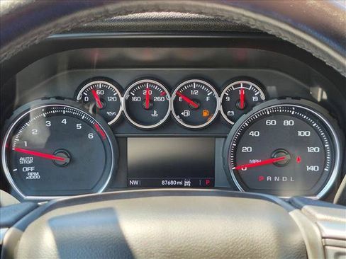 Used 2021 Chevrolet Silverado 1500 LT Trail Boss w/ Convenience Package II AWD/4WD image 10