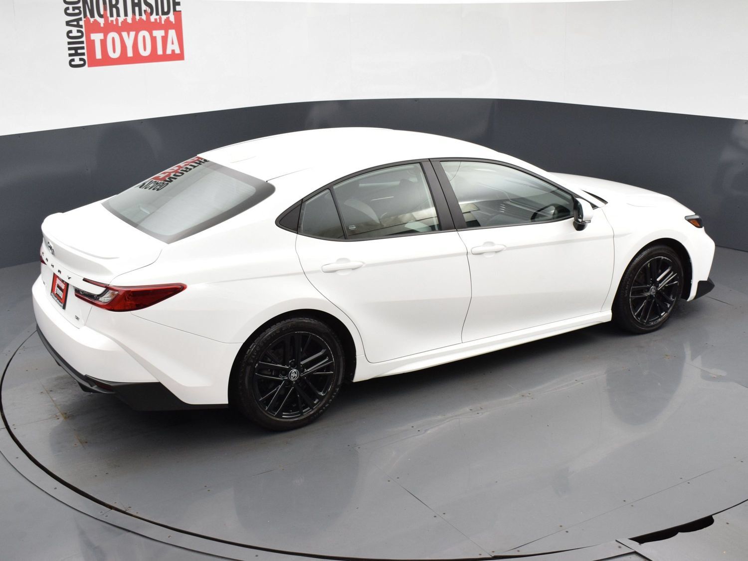 Used 2025 Toyota Camry SE FWD image 20