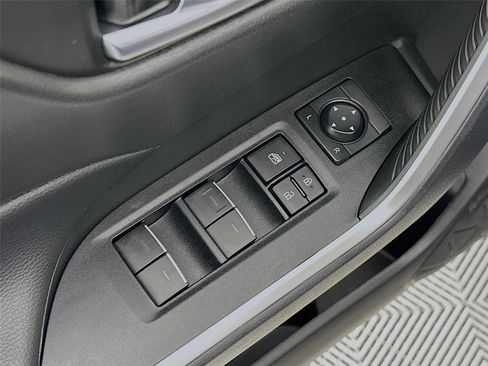Certified 2025 Toyota RAV4 XLE AWD/4WD image 19
