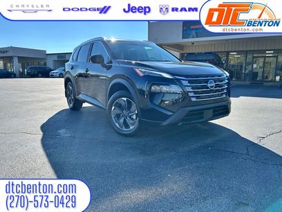 Used 2025 Nissan Rogue SV w/ SV Premium Package