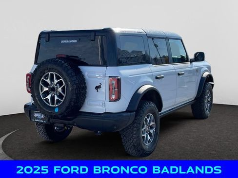 New 2025 Ford Bronco Badlands AWD/4WD image 6