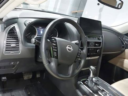 Used 2024 Nissan Armada SV w/ Cargo Package AWD/4WD image 18