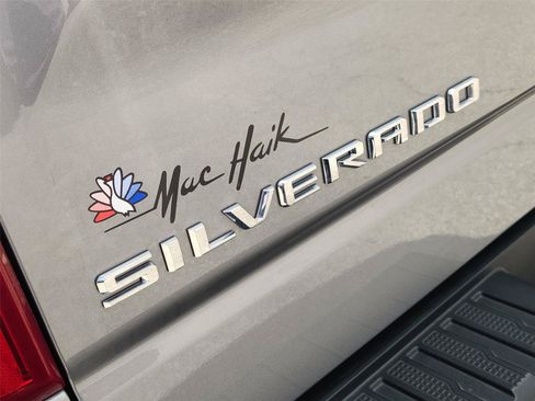 Used 2025 Chevrolet Silverado 1500 Custom RWD image 30