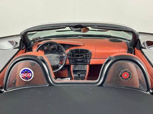 Used 1999 Porsche Boxster image 5
