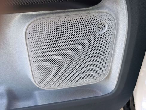 New 2025 Ford Maverick XLT image 25