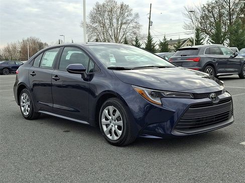 New 2026 Toyota Corolla LE image 3