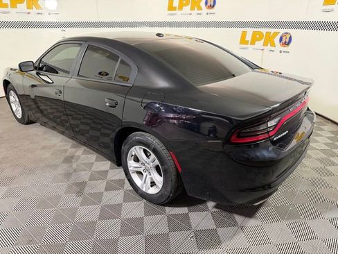 Used 2021 Dodge Charger SXT RWD image 5
