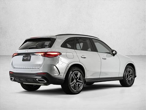 New 2026 Mercedes-Benz GLC 350e 4MATIC image 5