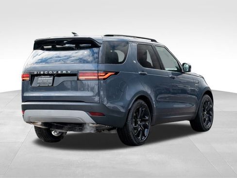 New 2025 Land Rover Discovery S image 4