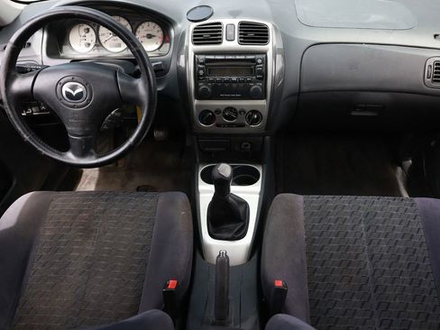 Used 2003 MAZDA Protege5 Hatchback 4D image 21