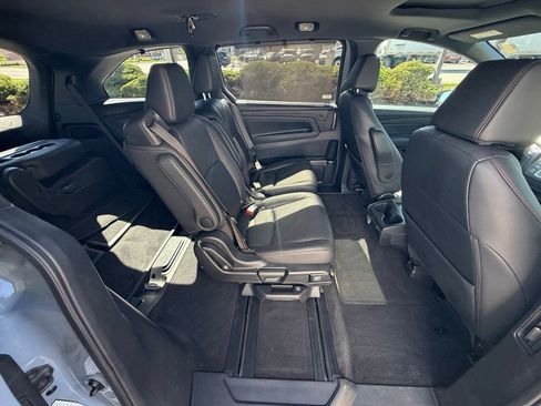 Used 2025 Honda Odyssey Sport-L image 38