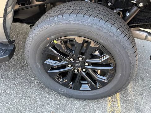 Used 2026 Ford F150 Lariat w/ Equipment Group 502A High AWD/4WD image 6