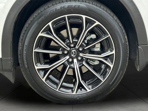 Certified 2025 MAZDA CX-70 Plug-In Hybrid w/ Premium Plus image 26