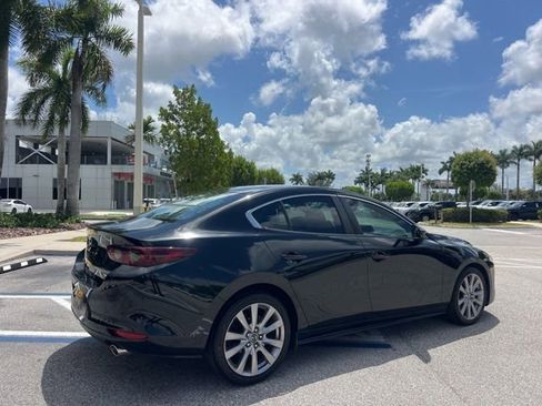 Used 2020 MAZDA MAZDA3 Sedan w/ Select Package FWD image 11