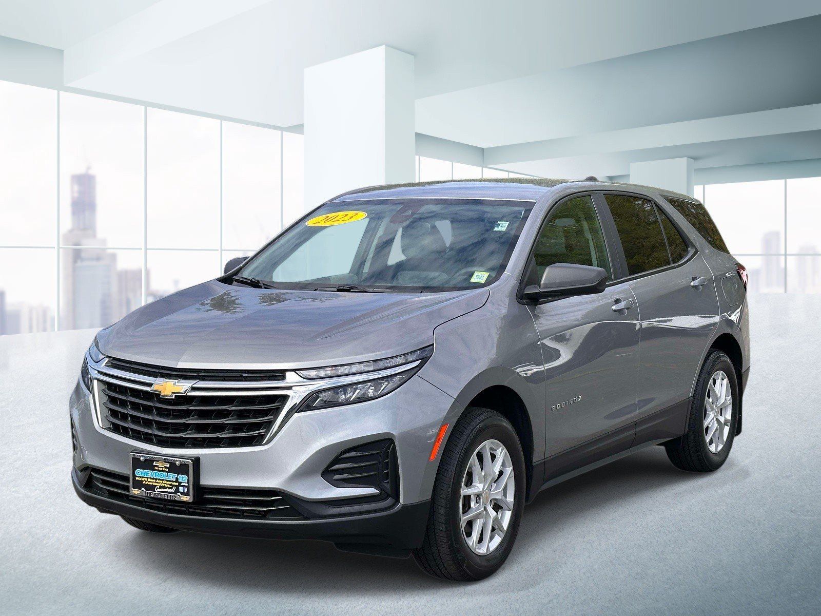 Used 2023 Chevrolet Equinox LS w/ LS Convenience Package AWD/4WD image 1