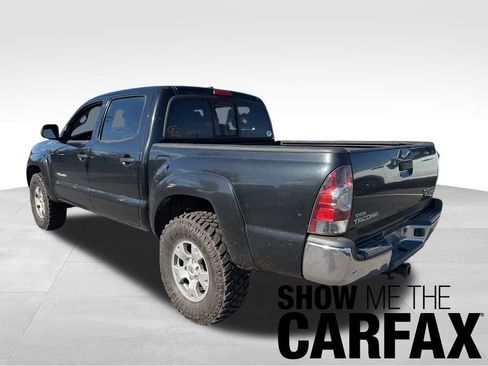 Used 2010 Toyota Tacoma PreRunner image 7